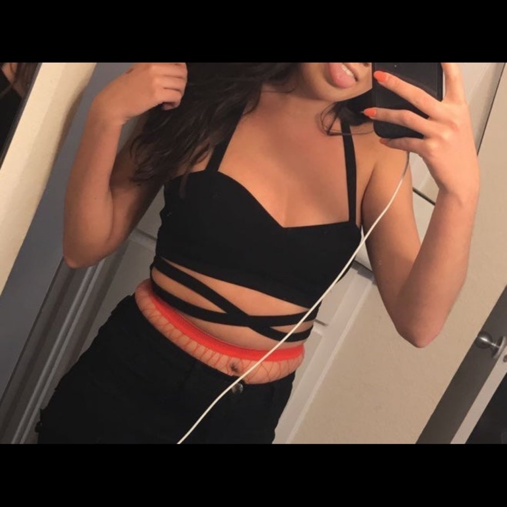 Black cropped going out top